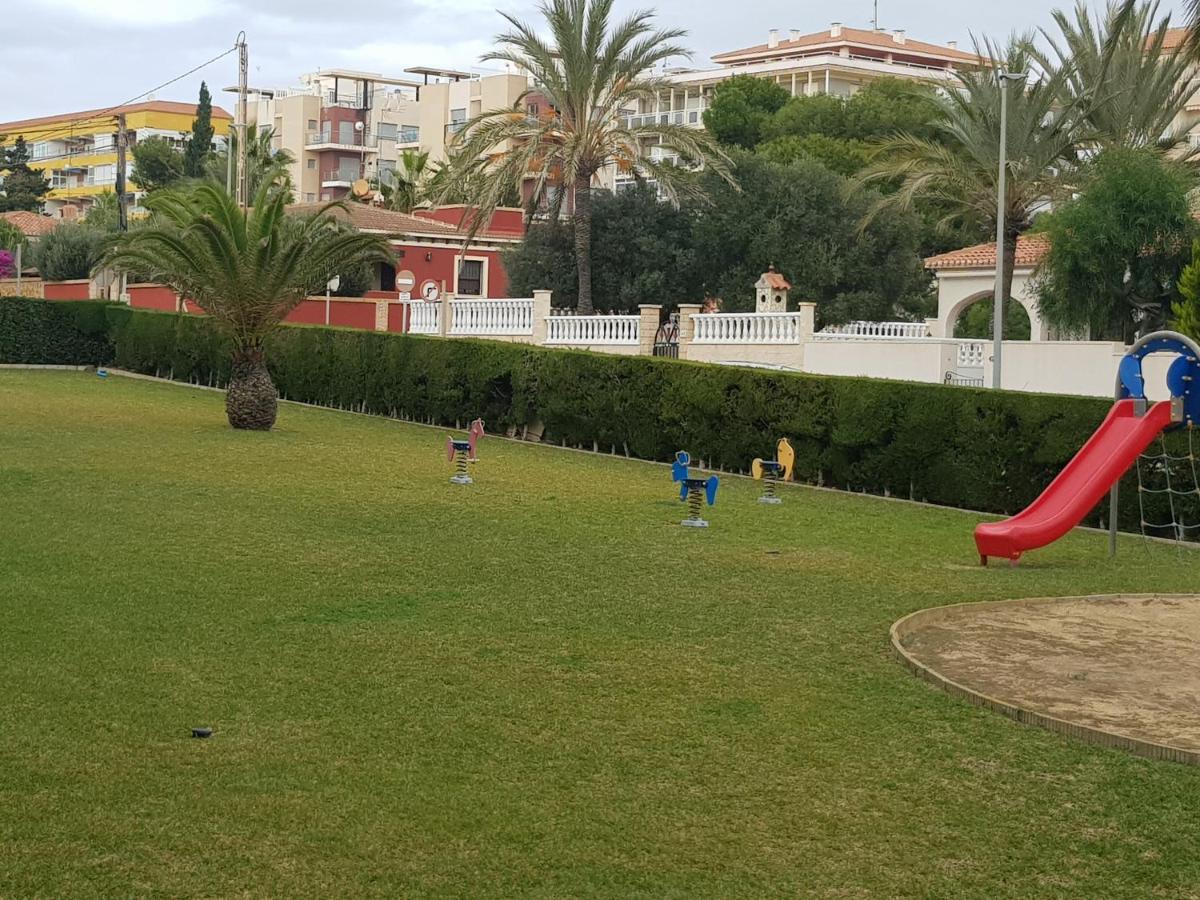 Nautilus Lägenhet Torrevieja Exteriör bild
